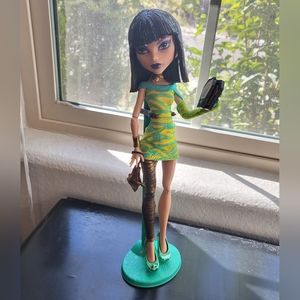 monster high | Toys | Dawn Of The Dance Cleo De Nile Doll Collectors  Condition | Poshmark